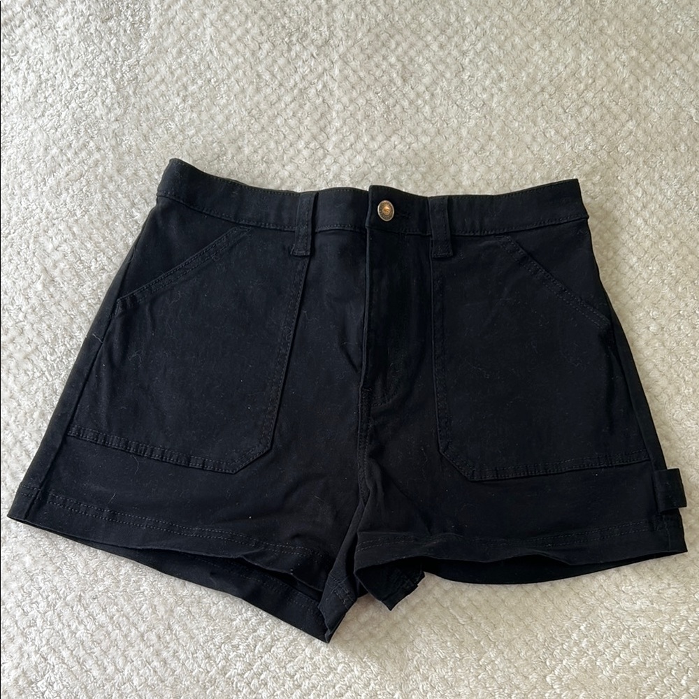 Hollister Black Cargo Shorts Versatile Style